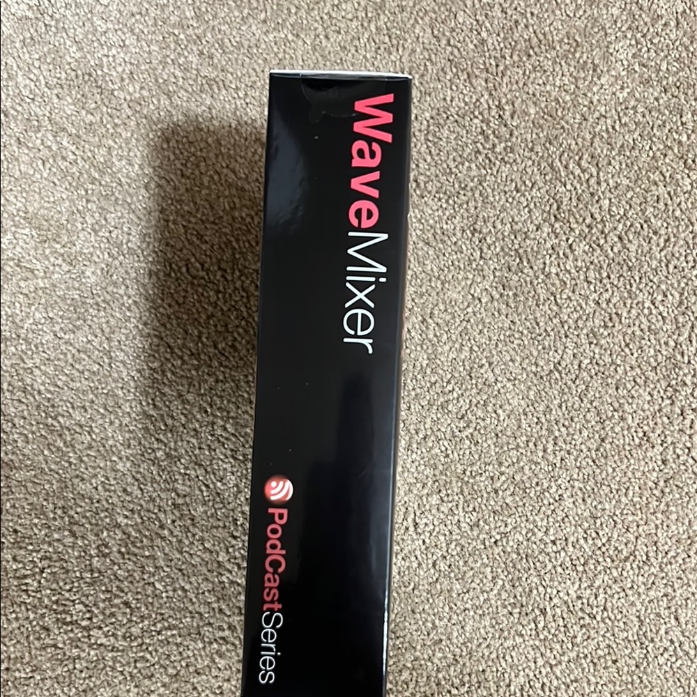 WaveMixer Multi-Channel Interface - Black - Picture 4 of 6
